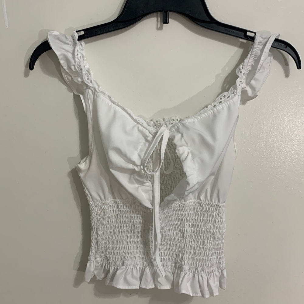 Cropped scrunched top with inlet designs size medium